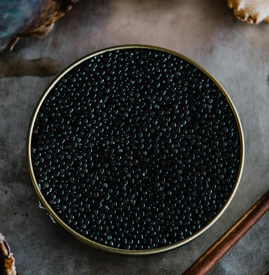Which wine to drink with caviar ? 